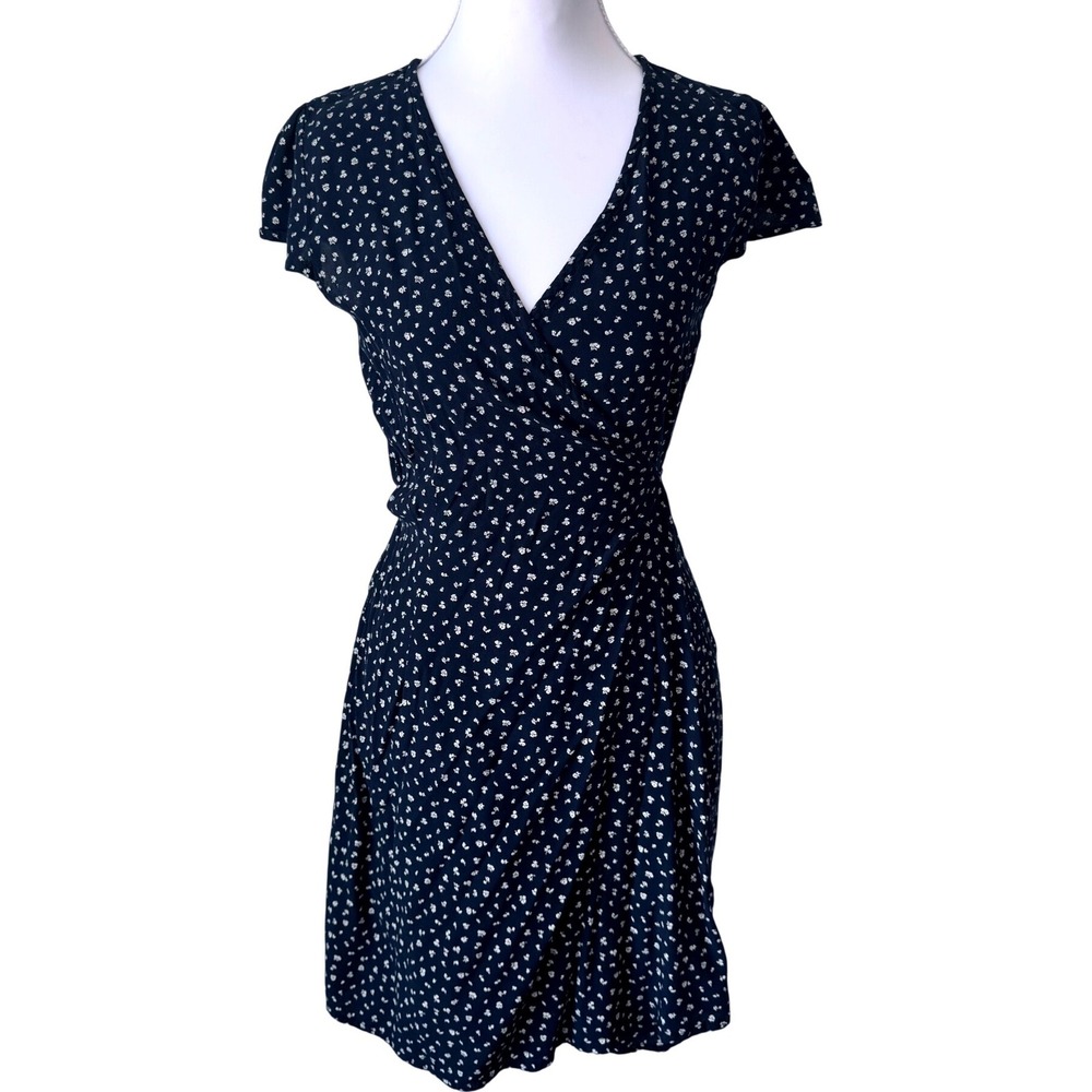 Brandy Melville Robbie Dress Navy Blue Floral Wrap Short Sleeve Summer OS/Smal